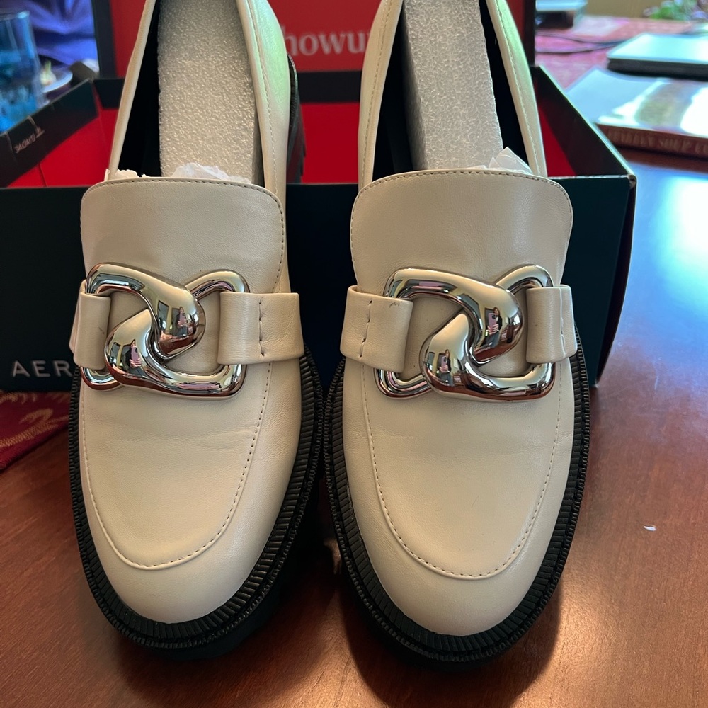 Lilia White Leather Shoes. NWT - Picture 1 of 9